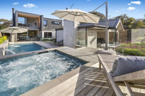 Cambridge Gardens - Sorrento Resort Style Luxury with Gas Heated Pool & Spa